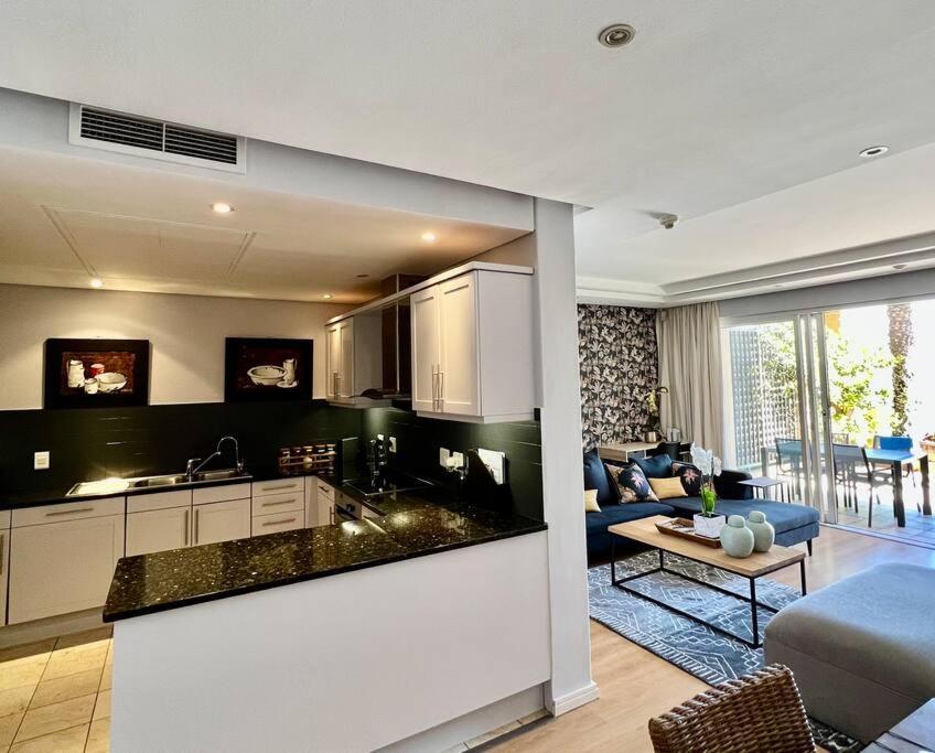 Parama 003 Secure, Luxurious Waterfront Apartment Ciudad del Cabo Exterior foto